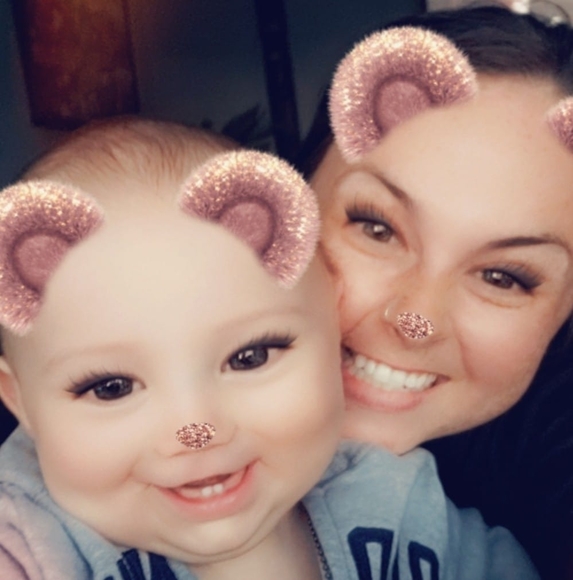 Meet your Posher, Kat - Picture 1 of 1